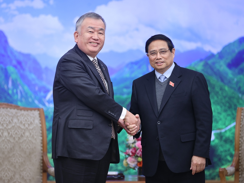纵观中超转